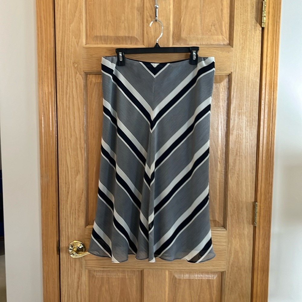 Chaps - Classic Skirt - Striped - Navy & White - 10